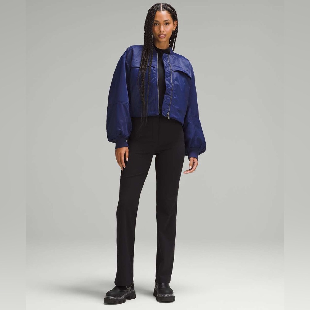 Lululemon Insulated Ruched Bomber Jacket – Night Sea (Size 4)